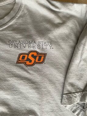 Comfort Colors OSU Oklahoma State University OSU Logo Tee - Light Gray